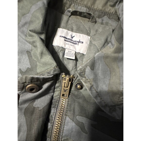 American Eagle Army Green Camo Women’s Small/P Jacket Gorpcore Outdoors Utility - Picture 10 of 13